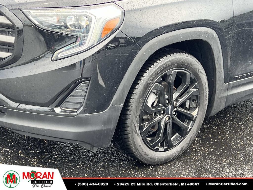 Used 2020 GMC Terrain SLE w/ Driver Convenience Package FWD image 8
