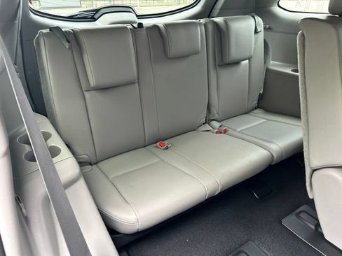 Used 2019 Toyota Highlander XLE AWD/4WD image 49