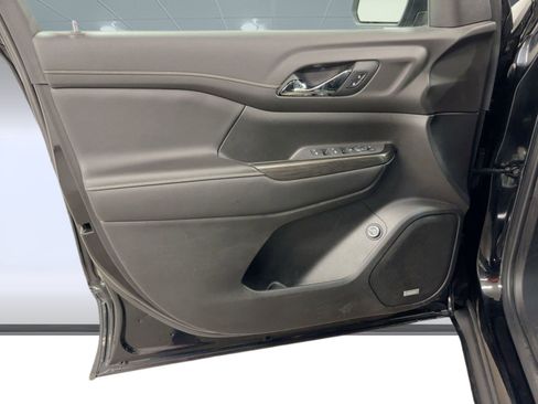 Used 2021 GMC Acadia SLT image 20