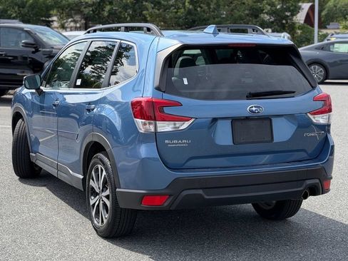 Used 2023 Subaru Forester Limited AWD/4WD image 3