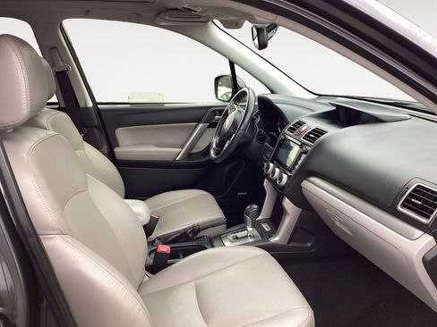 Used 2016 Subaru Forester 2.5i Limited image 15