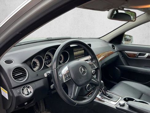 Used 2014 Mercedes-Benz C 300 4MATIC Sedan image 10