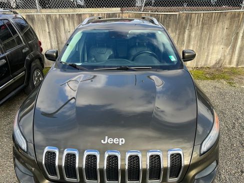 Used 2014 Jeep Cherokee Limited w/ Technology Group image 1
