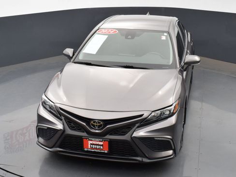 Used 2024 Toyota Camry SE image 23
