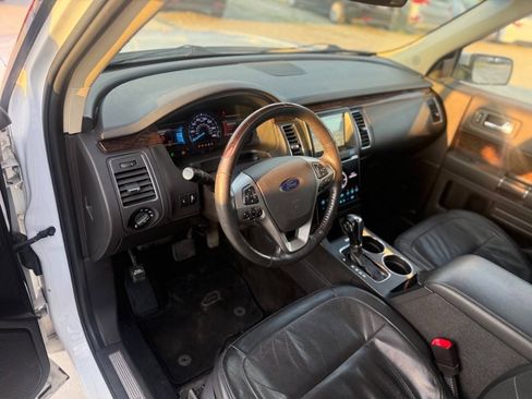 Used 2019 Ford Flex Limited AWD/4WD image 13