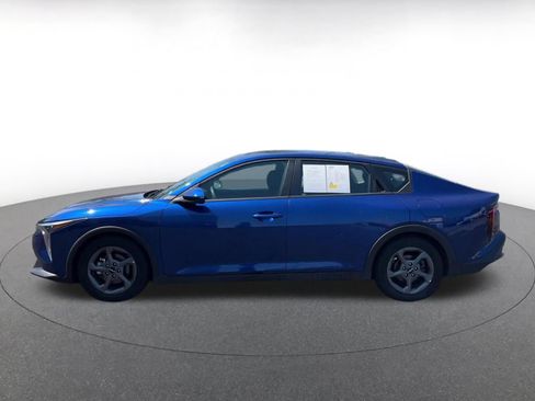 Used 2025 Kia K4 FWD image 9