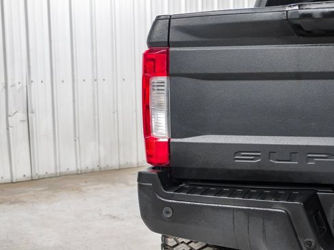Used 2017 Ford F250 XLT w/ XLT Value Package AWD/4WD image 49