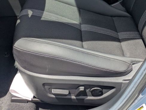 Used 2025 MAZDA CX-50 AWD 2.5 S w/ Premium Package image 23