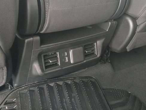 Certified 2025 GMC Sierra 1500 Elevation RWD image 27