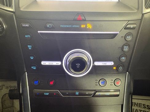 Used 2019 Ford Edge Titanium w/ Equipment Group 301A image 26