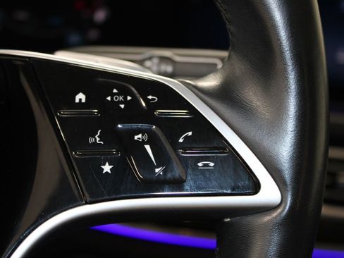 Used 2024 Mercedes-Benz GLS 450 4MATIC image 45