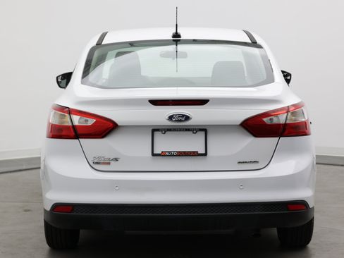Used 2014 Ford Focus S FWD image 6