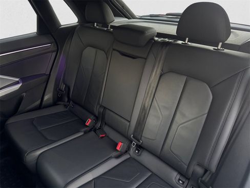 Used 2022 Audi Q3 2.0T Premium Plus image 13