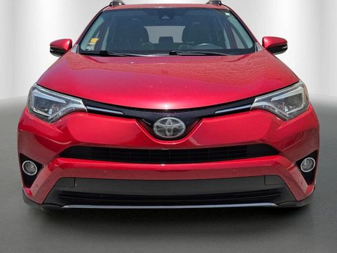 Used 2017 Toyota RAV4 Limited FWD image 8