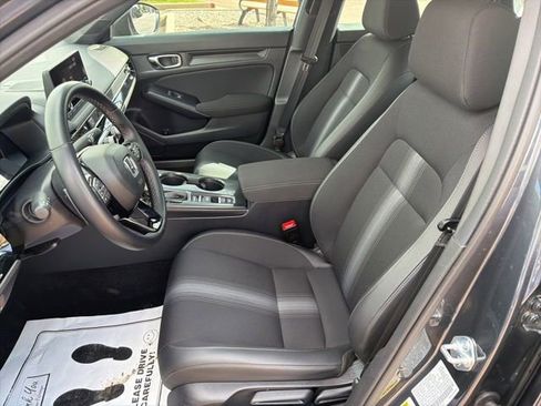 Certified 2025 Honda Civic Sport image 5