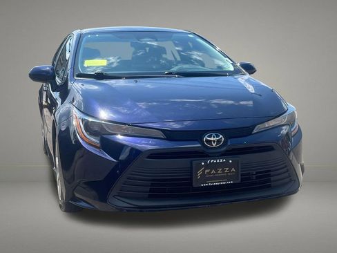 Used 2024 Toyota Corolla LE FWD image 8
