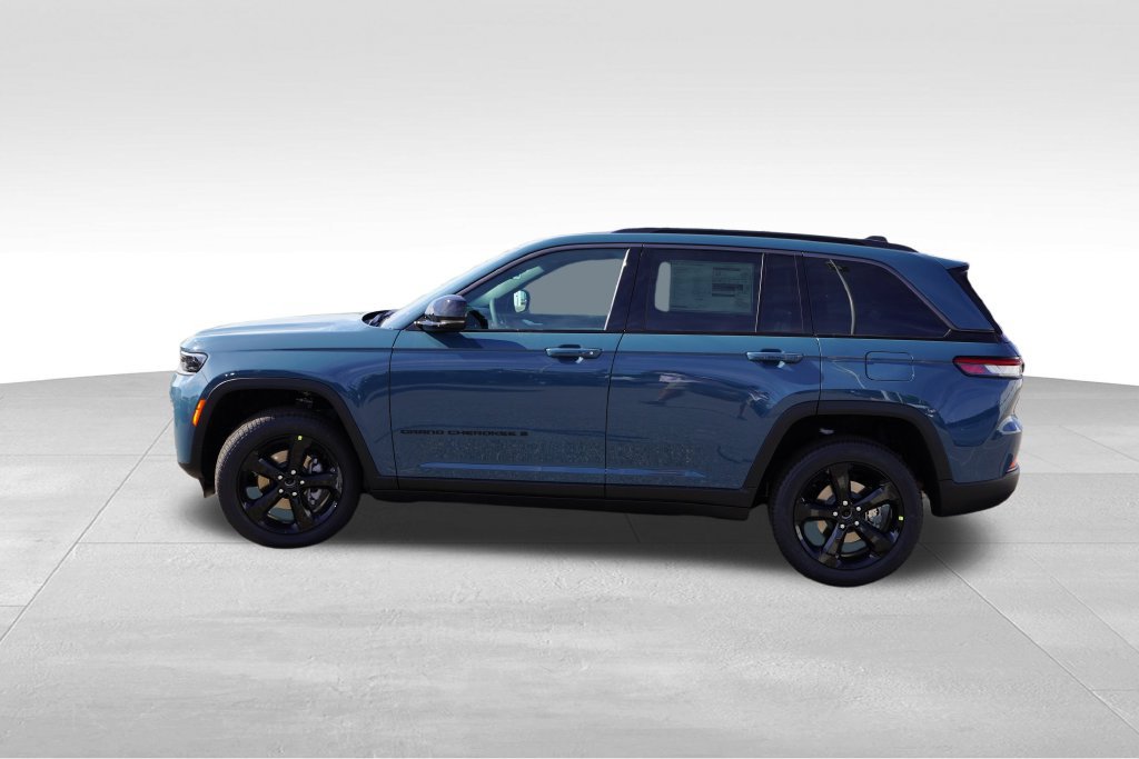 New 2027 Jeep Grand Cherokee Limited AWD/4WD image 6