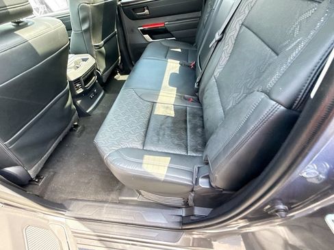 Used 2024 Toyota Tundra Limited AWD/4WD image 28