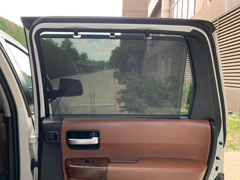 Used 2010 Toyota Sequoia Platinum RWD image 48