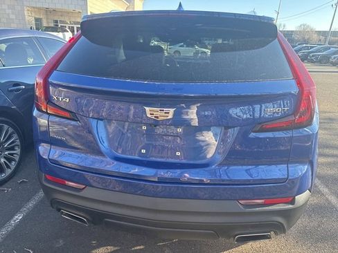 Certified 2023 Cadillac XT4 Luxury w/ Cold Weather Package image 4