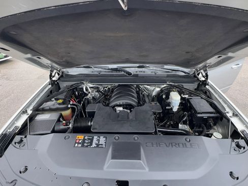 Used 2016 Chevrolet Suburban LTZ RWD image 29