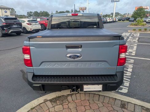 Used 2024 Ford Maverick Lariat w/ FX4 Off-Road Package AWD/4WD image 6