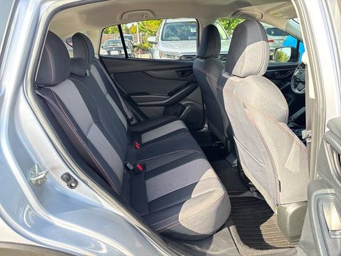 Used 2019 Subaru Crosstrek 2.0i Premium AWD/4WD image 14