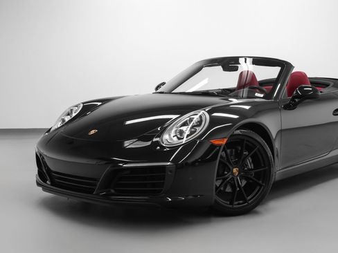 Certified 2017 Porsche 911 Carrera RWD image 7