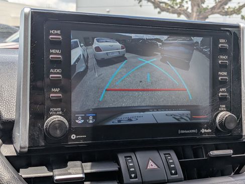 Used 2019 Toyota RAV4 Limited w/ Cold Weather Package FWD image 36
