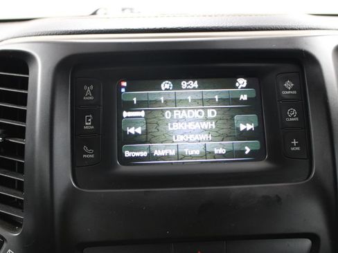 Used 2016 Jeep Cherokee Latitude image 40