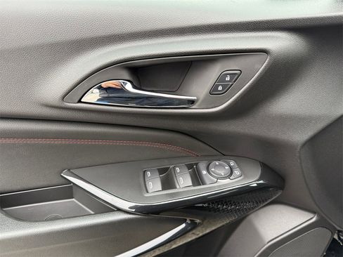 New 2026 Chevrolet Trax RS w/ Sunroof Package image 11