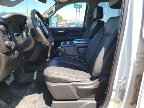 Used 2023 Chevrolet Silverado 2500 W/T w/ Gooseneck/5TH Wheel Package AWD/4WD image 10