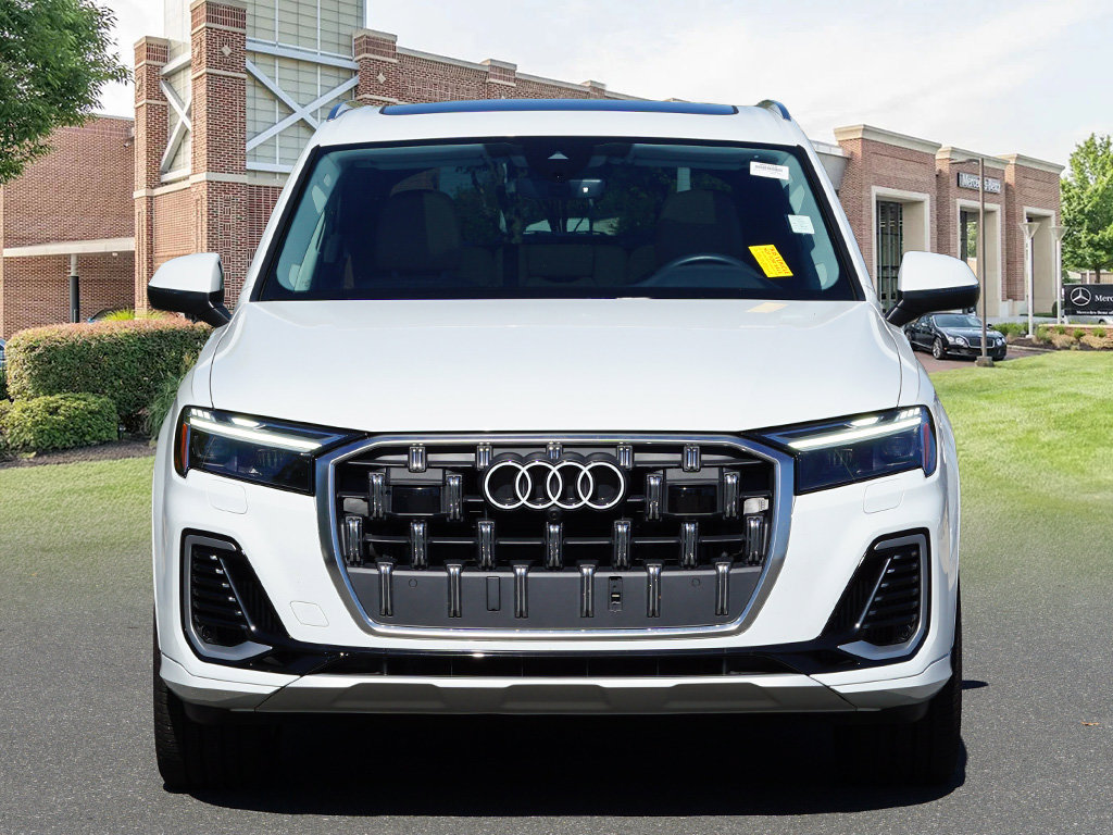 Used 2026 Audi Q7 3.0T Premium Plus AWD/4WD image 2