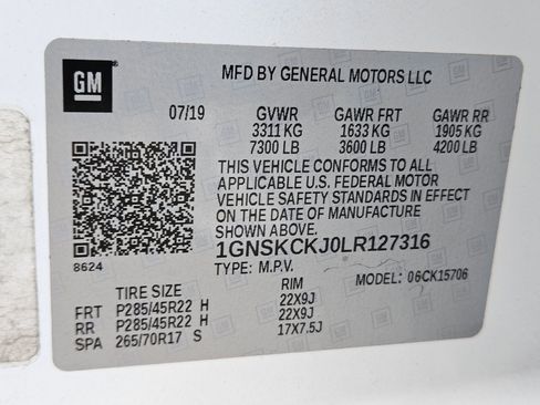 Used 2020 Chevrolet Tahoe Premier AWD/4WD image 35