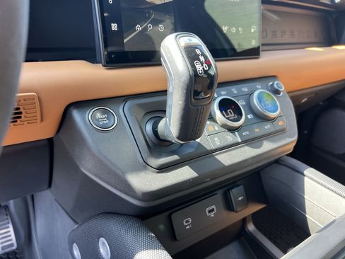 Certified 2024 Land Rover Defender 110 Carpathian Edition AWD/4WD image 27