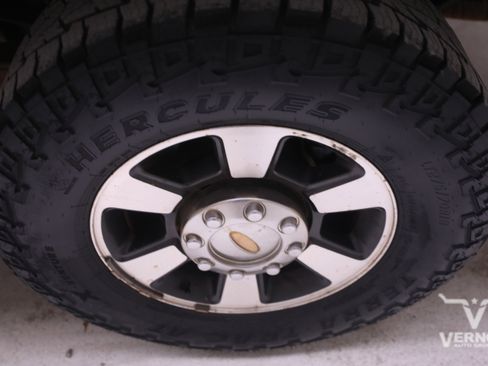 Used 2013 Ford F250 Lariat w/ Lariat Interior Pkg image 32