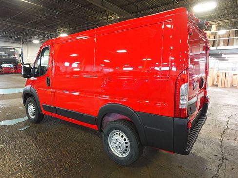 New 2026 RAM ProMaster 1500 w/ Convenience Group image 3