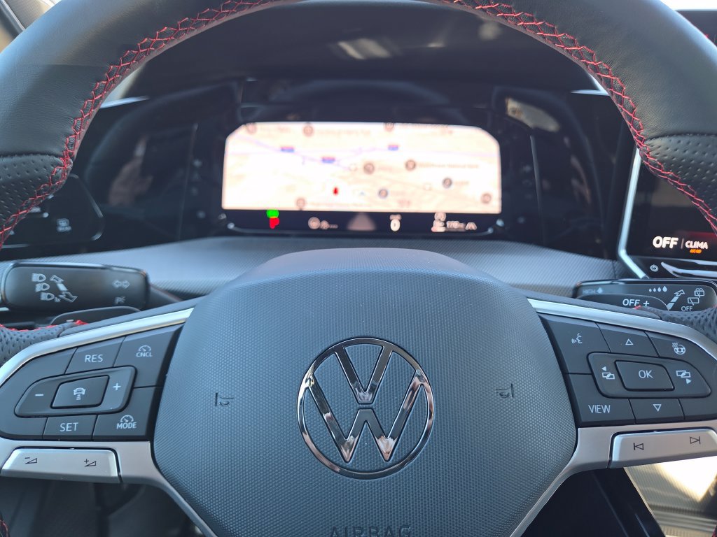 New 2026 Volkswagen GTI SE FWD image 18