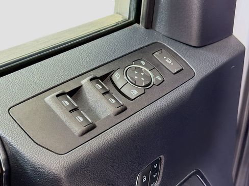 Used 2022 Ford F250 Lariat w/ Lariat Value Package AWD/4WD image 22