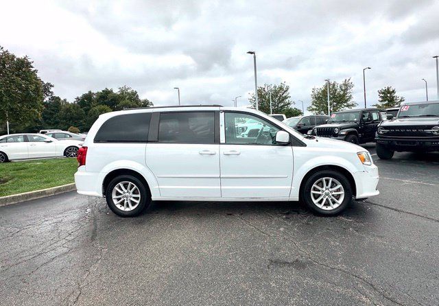 Used 2016 Dodge Grand Caravan SXT FWD image 14