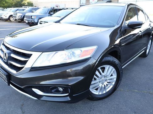 Used 2015 Honda Crosstour EX-L image 2
