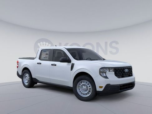 New 2026 Ford Maverick XL image 10