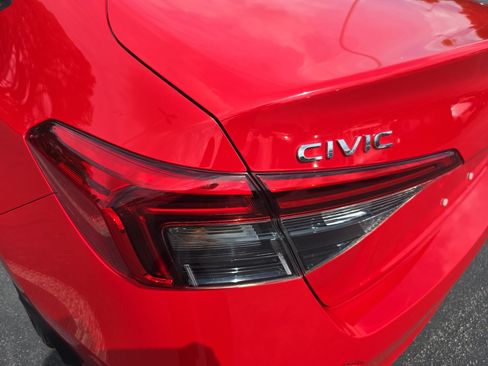 Used 2024 Honda Civic Sport image 32