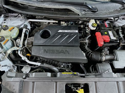 Used 2023 Nissan Rogue SV w/ SV Premium B Package image 32