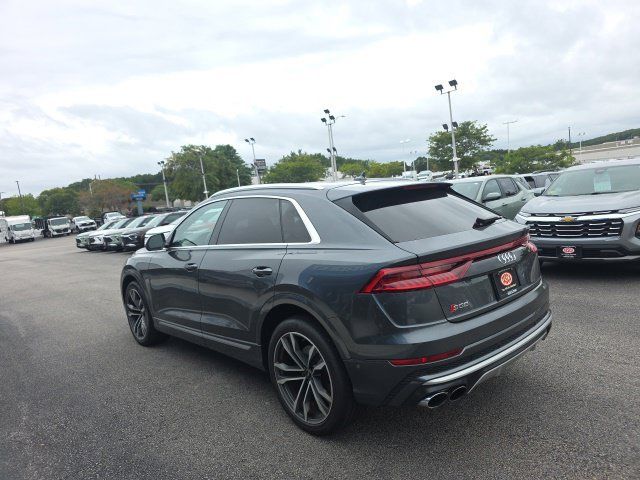 Used 2022 Audi SQ8 Prestige AWD/4WD image 4