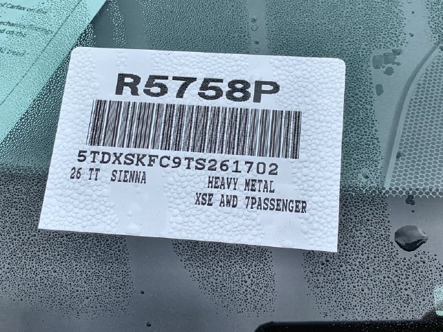 Used 2026 Toyota Sienna XSE AWD/4WD image 47