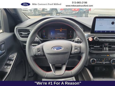 Used 2025 Ford Escape ST-Line FWD image 12