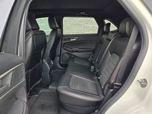 Used 2021 Ford Edge ST-Line w/ Class II Trailer Tow Package AWD/4WD image 36