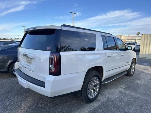 Used 2015 GMC Yukon XL SLT w/ Open Road Package image 8