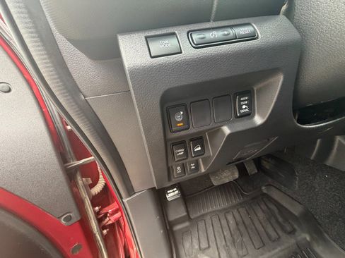 Used 2022 Nissan Frontier PRO-4X w/ Pro-4X Premium Package image 10